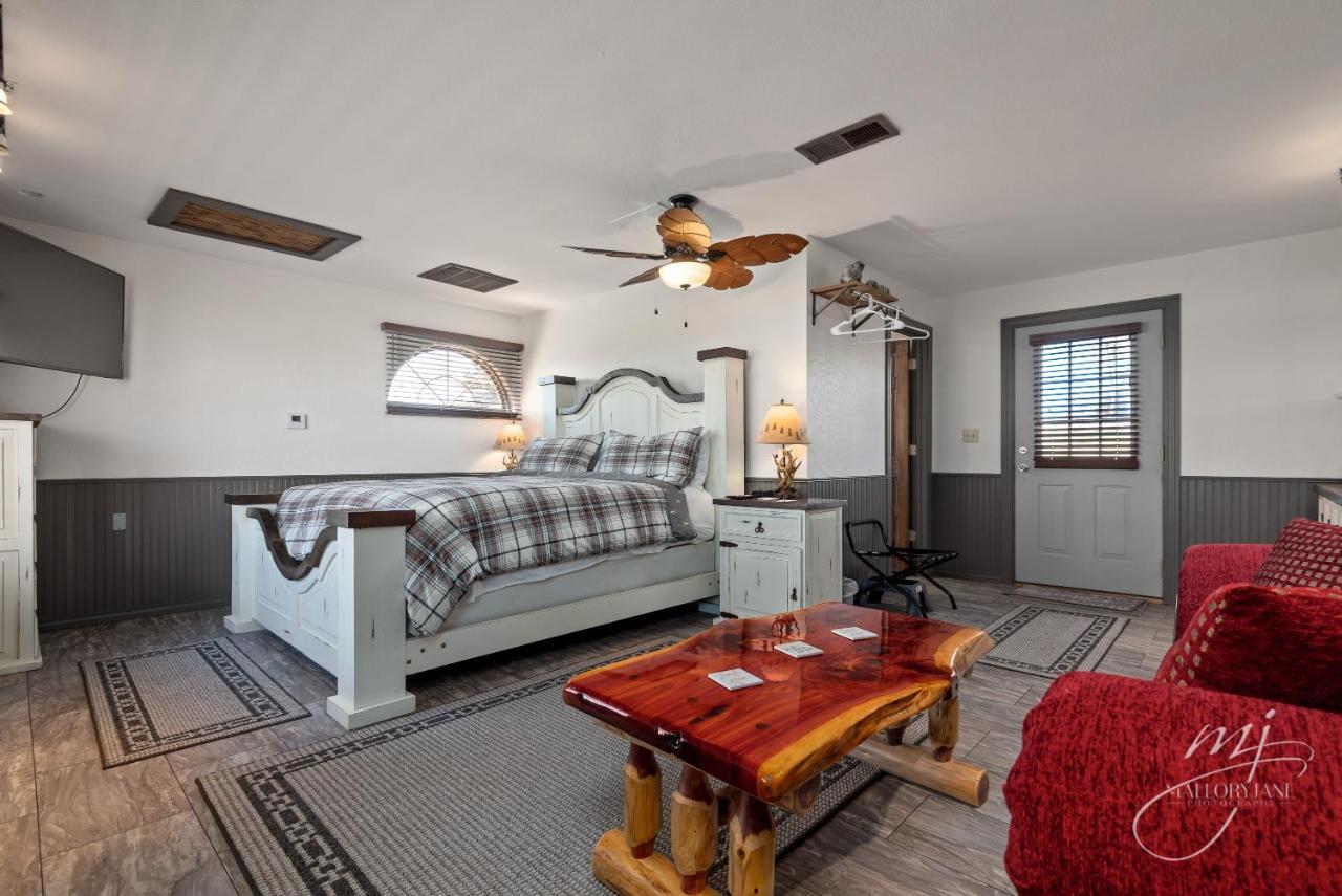 Fairway Inn Berryville Экстерьер фото