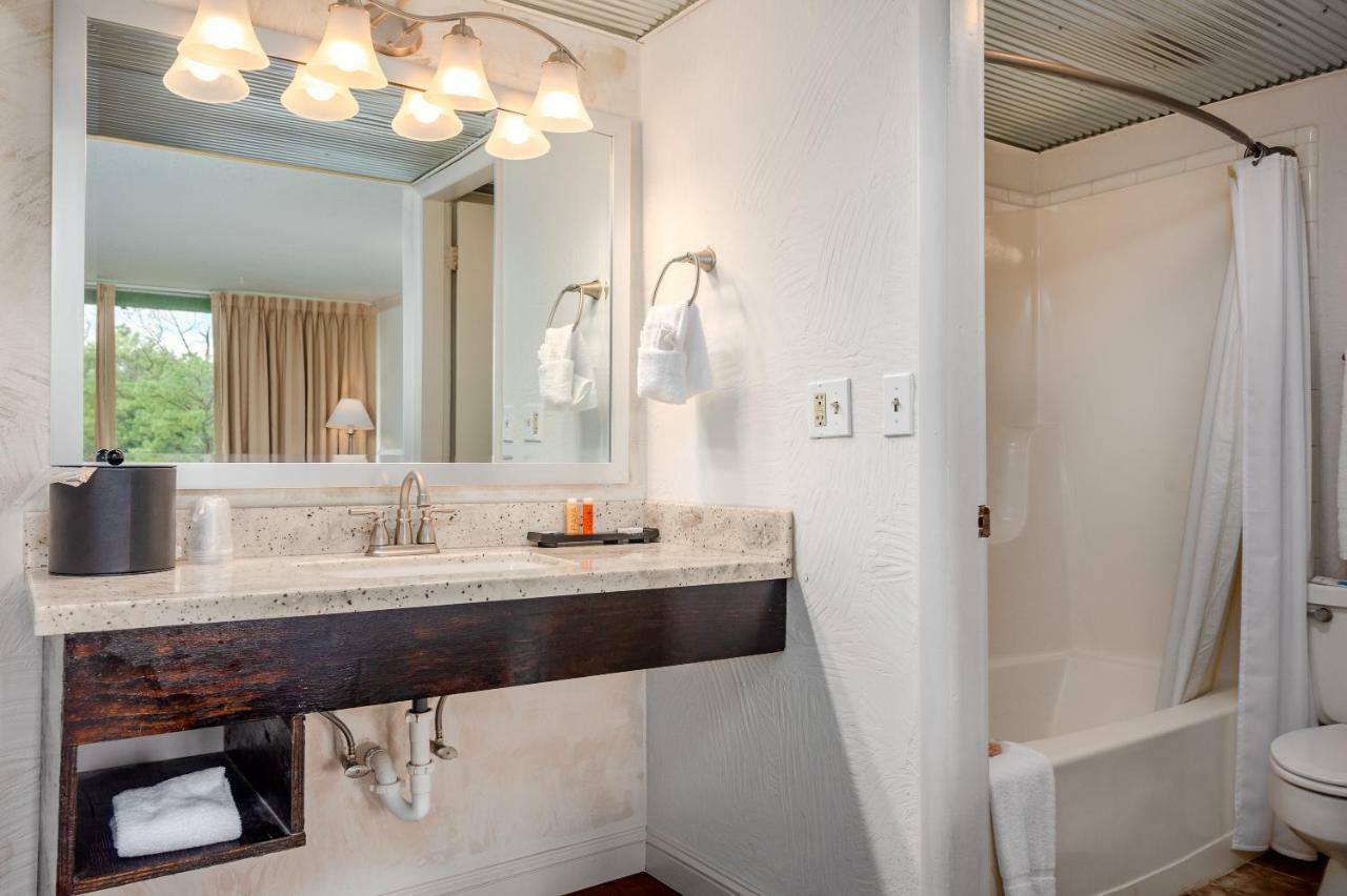 Fairway Inn Berryville Экстерьер фото