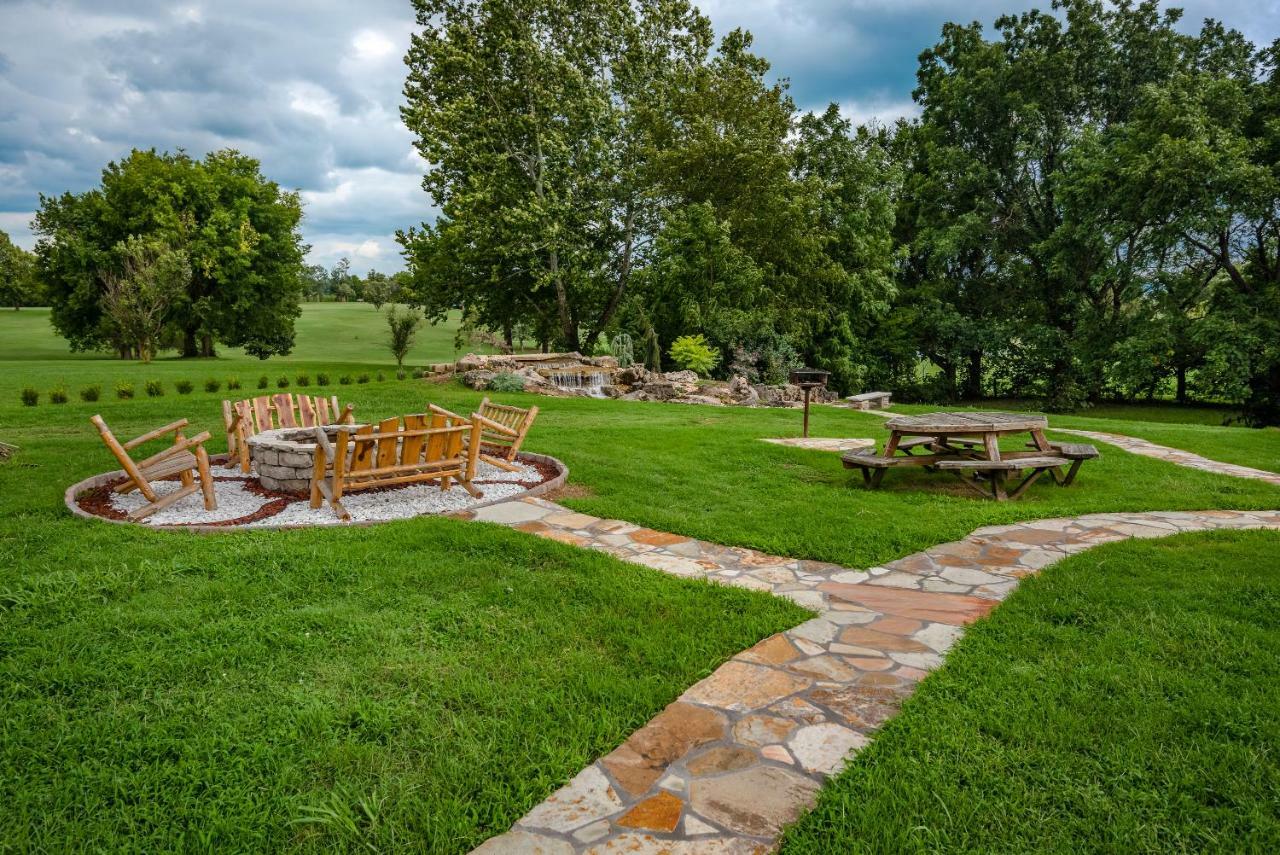 Fairway Inn Berryville Экстерьер фото