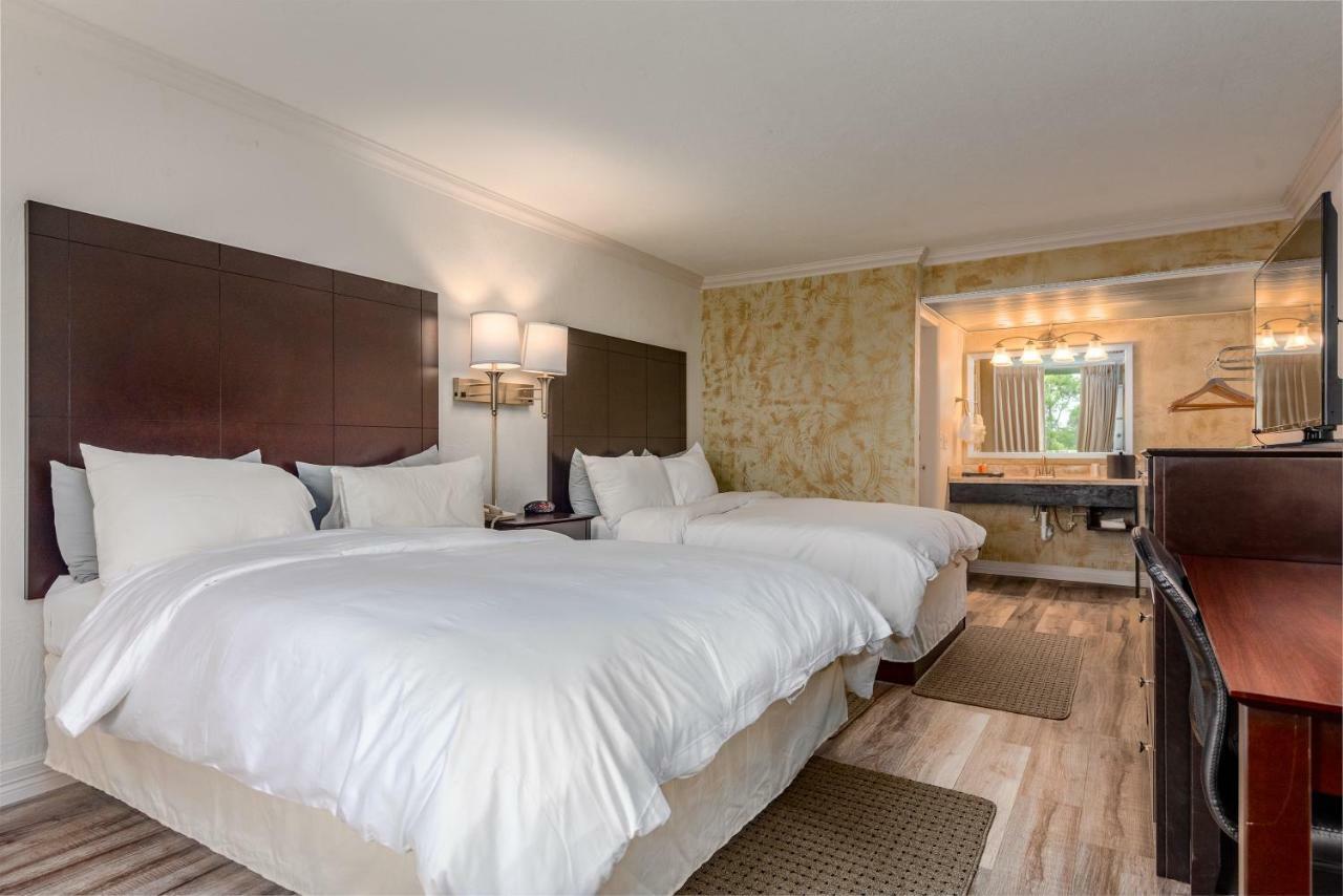 Fairway Inn Berryville Экстерьер фото