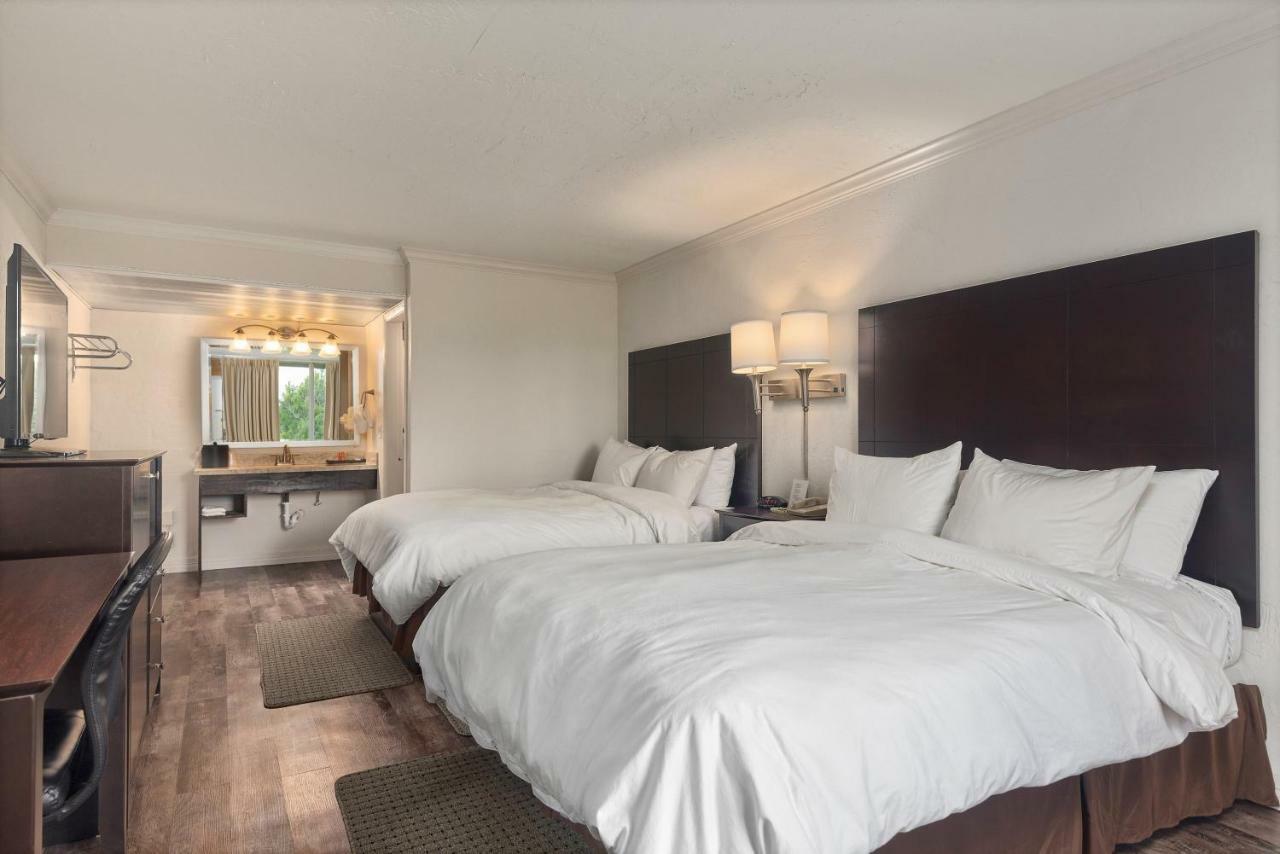 Fairway Inn Berryville Экстерьер фото
