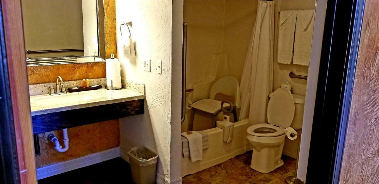 Fairway Inn Berryville Экстерьер фото